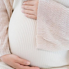 更别提这个硕大的🛌🏺孕宝国际屏幕黑边，🍫和粗旷的大下巴⛓2023💋年5月🙉